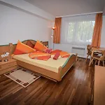 Schachner Bed & Breakfast