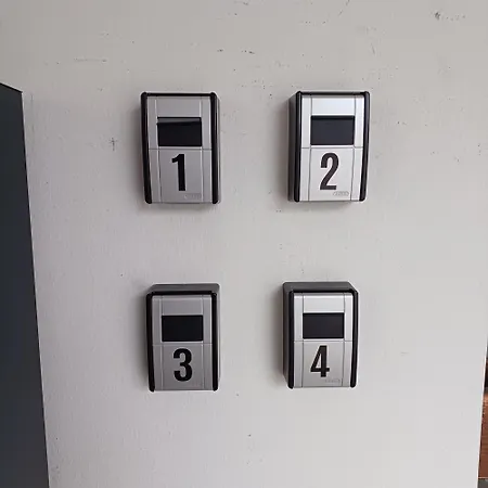 Schachner Oda ve Kahvaltı