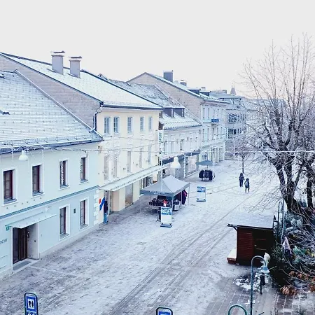 Schachner Oda ve Kahvaltı