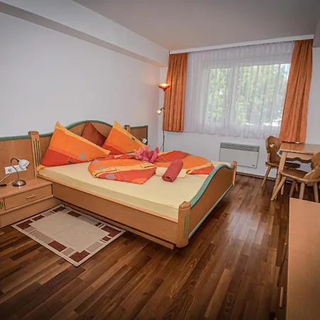 Schachner Panzió